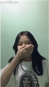 คลิปหลุดไทย เย็ดวัยรุ่นน้องสาวตัวเล็กซอยหีดุเดือด ควยใหญ่ยัดลึกแตกคาหีเต็มรู