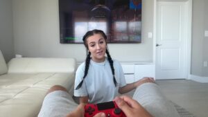 สาวเงี่ยนซอยหีหนุ่มเกมเมอร์แตกในคาห้องแบบไม่ยั้ง